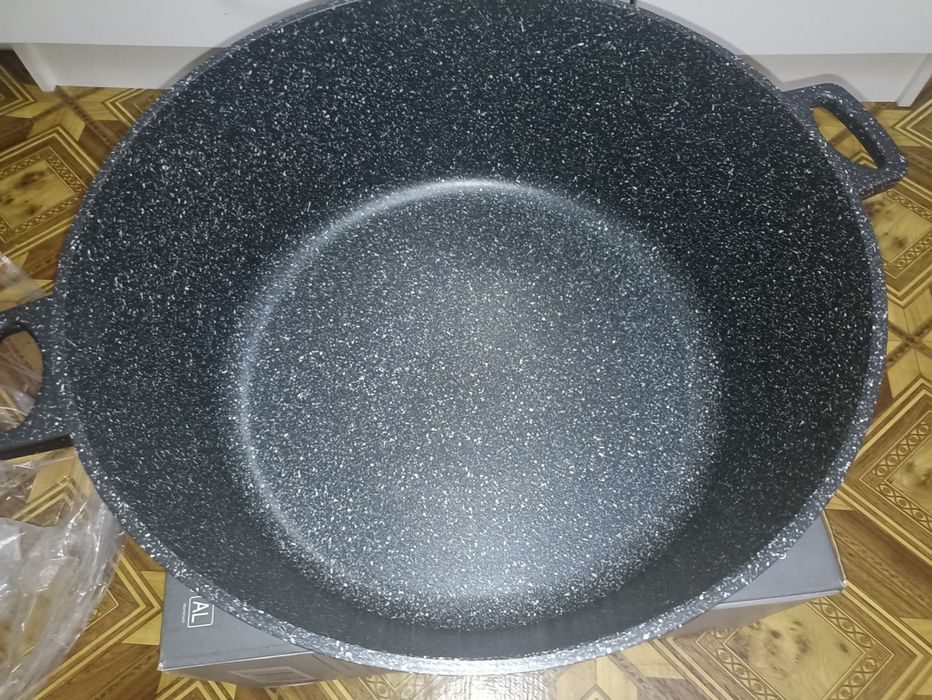 Продам казан 23 литра Новый