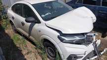 Dacia Logan 3 1.0tce + GPL 49,000km, avariat lovit