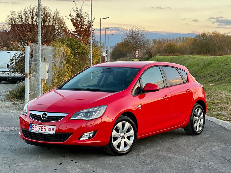Opel Astra DEOSEBITĂ / Import Germania / Foarte dotat