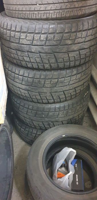 Зимний комплект 285/50R20 без дисков б/у