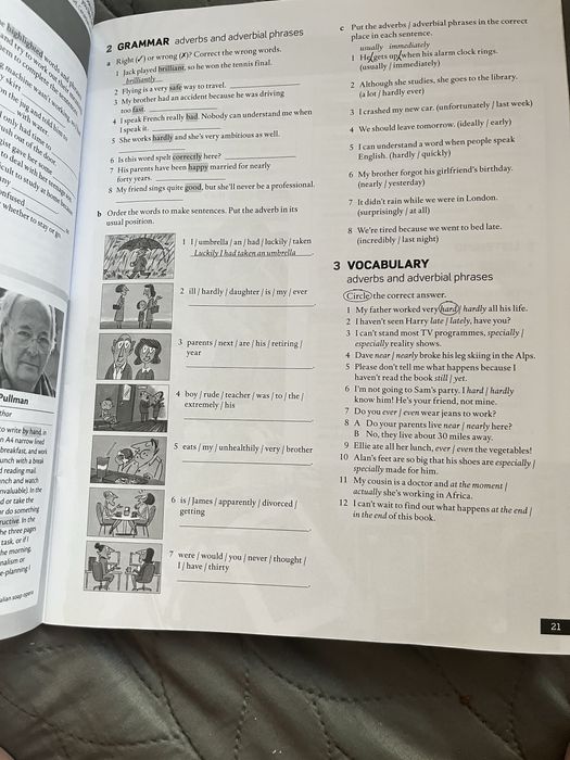 Учебник и учебна тетрадка по Английски English file - Oxford