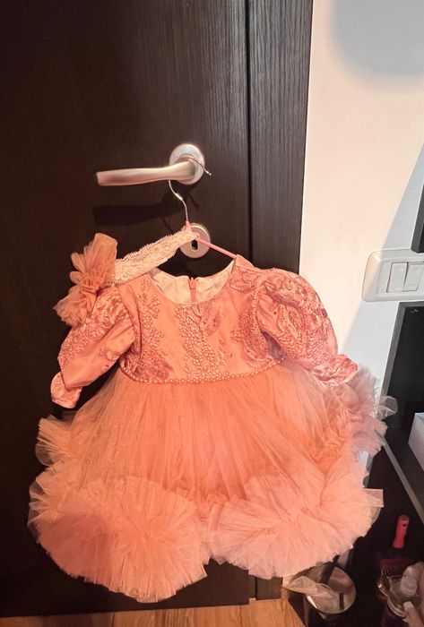 Rochiță ocazie/botez 3-6 luni și botoșei mărime 17