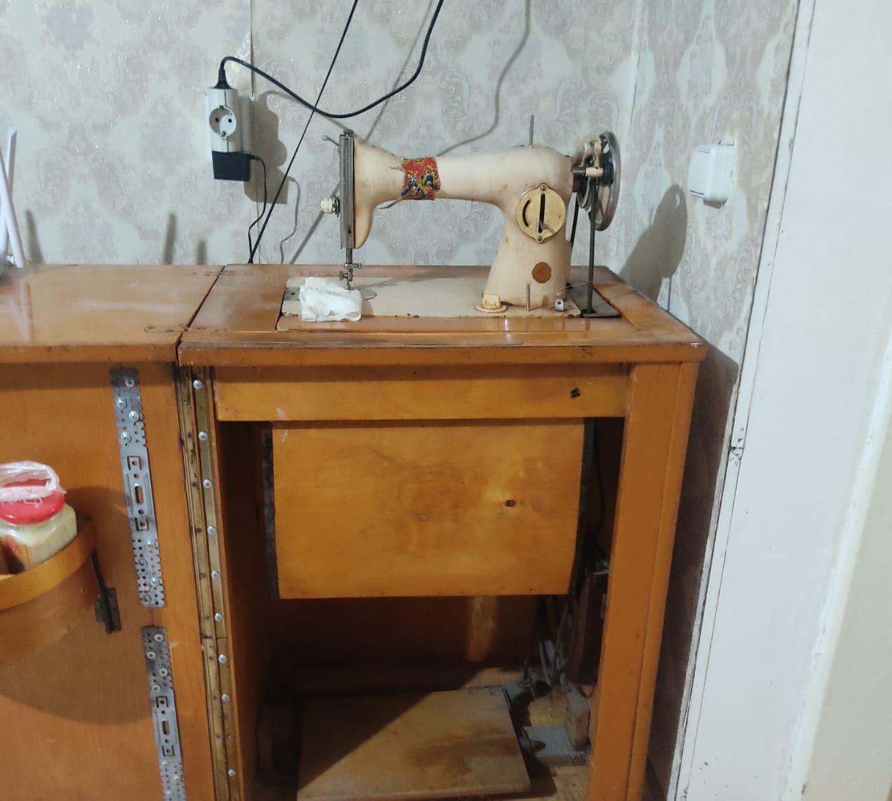 продам швейную машинку