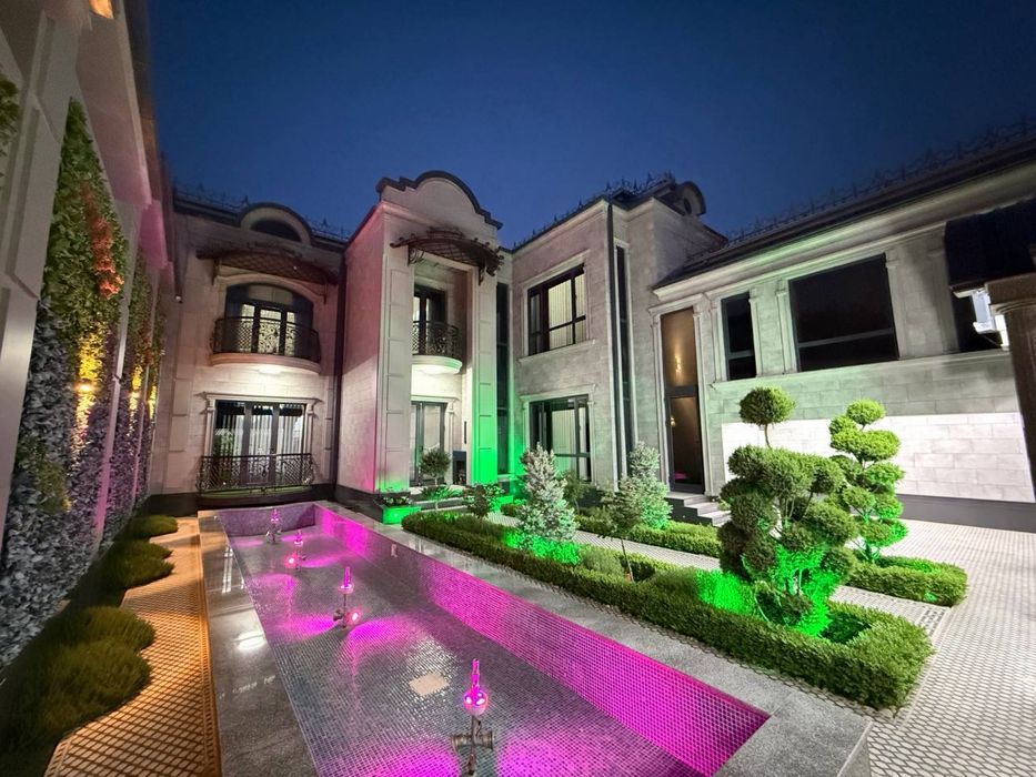 Шикарный дворец 4 сотки Бассейн сауна Авторский проект