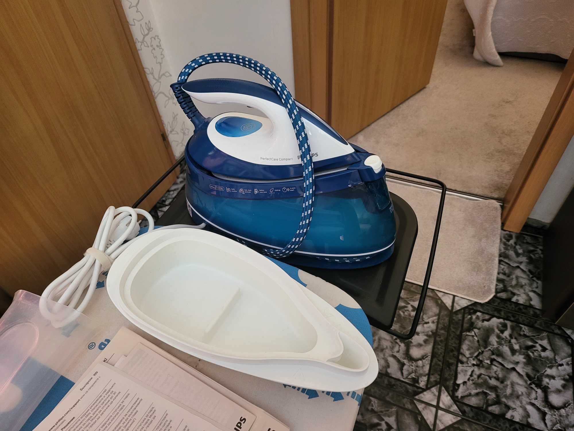Парогенератор PHILIPS GC7800 series и дъска за гладене