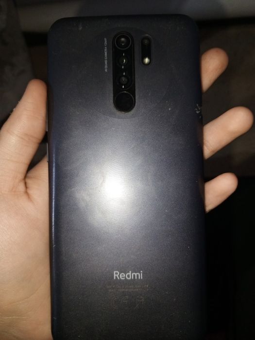 Redmi 9 a sotiladi ideal xolatda bita usta korsa yangidey