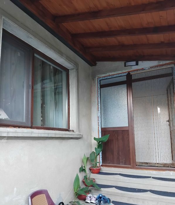 Продава къща в град Мъглиж.