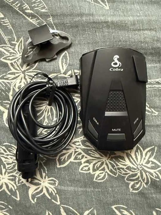 detector radar cobra rad 250