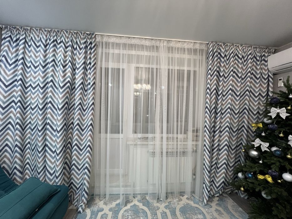 Продам шторы с тюлем