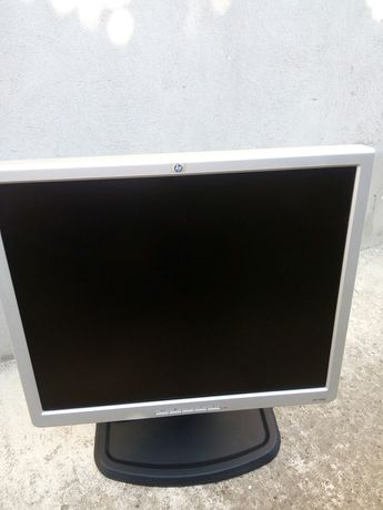 Monitor  HP L1940 functional