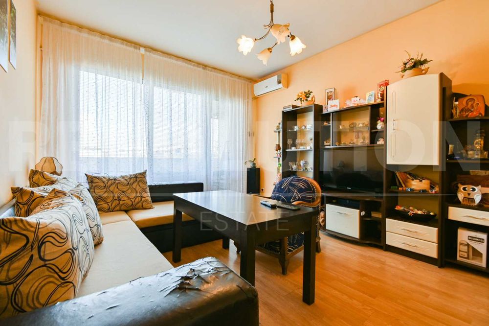 Продава се Двустаен апартамент в София, Борово - 64 кв.м за 2313 €/кв.м - Снимка #1
