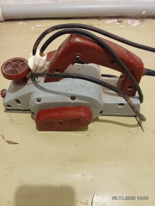 Рубанка электрический сатылады