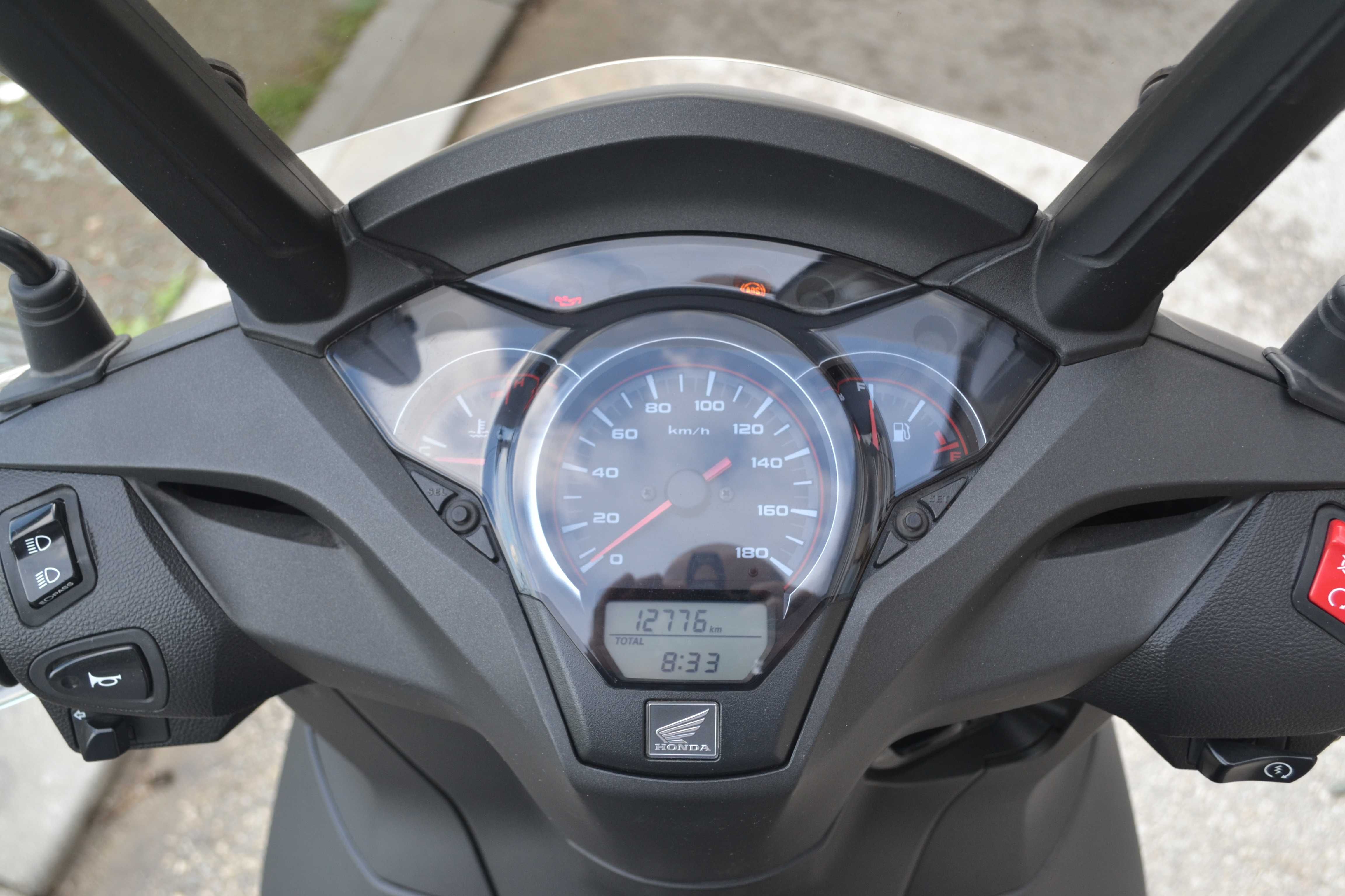 Скутер  Honda SH300i
