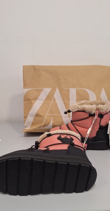 Ботушки Disney за момиче