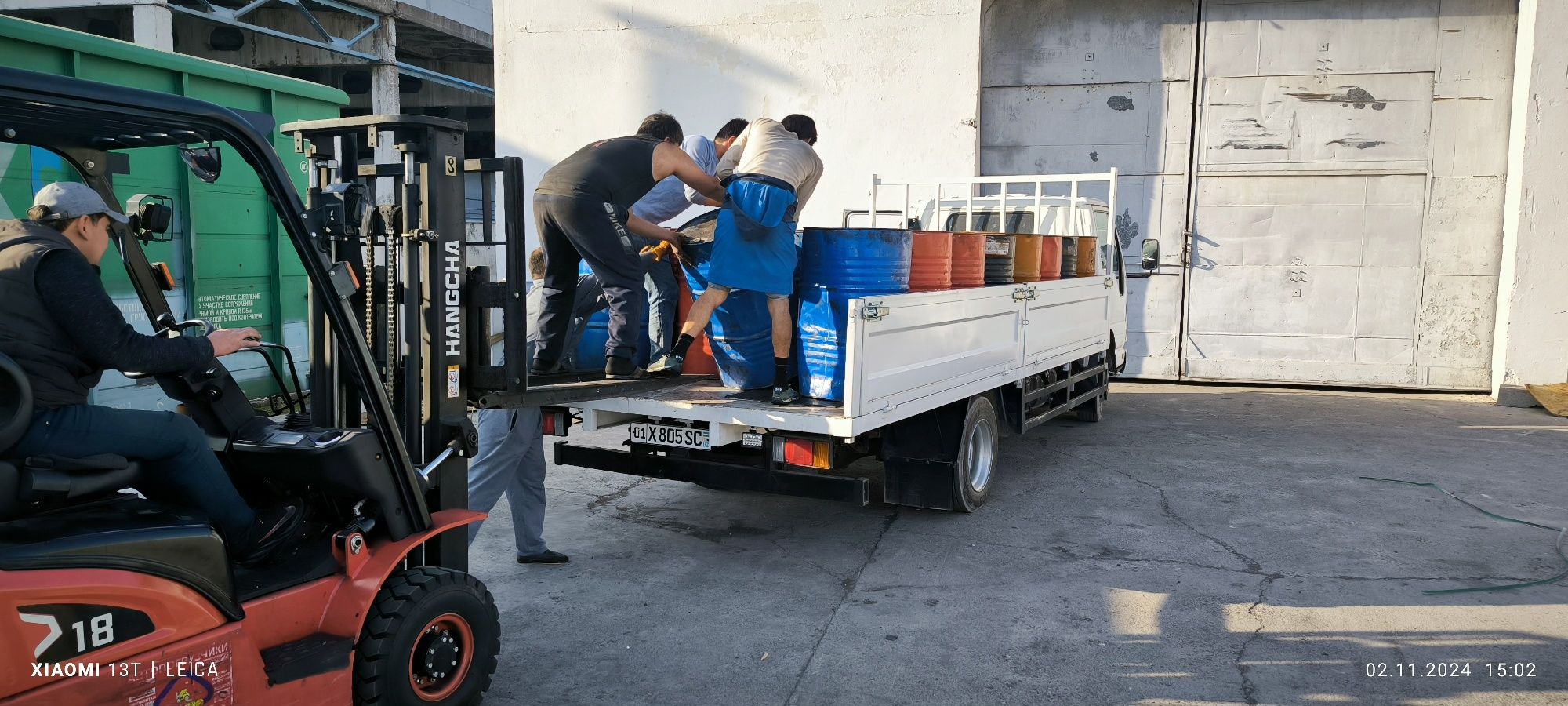 Перевозка грузов ISUZU от 100 до 10 тон