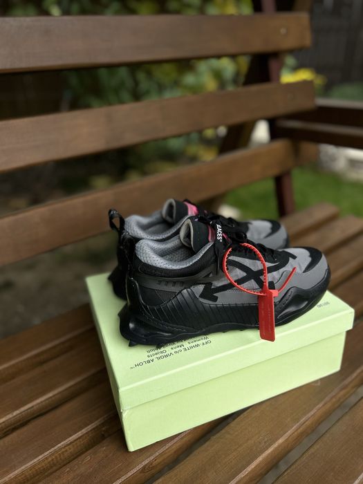 Off-white 1 la 1