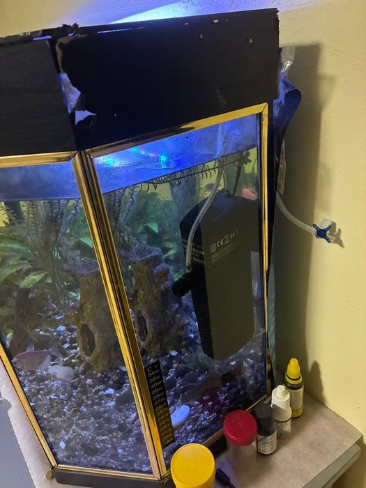 Оборудван аквариум 110 литра