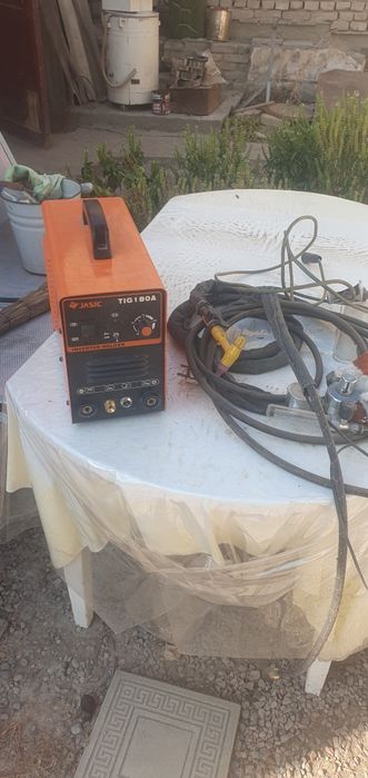 Продаю аргон апарат  с редуктором и маленьким балоном