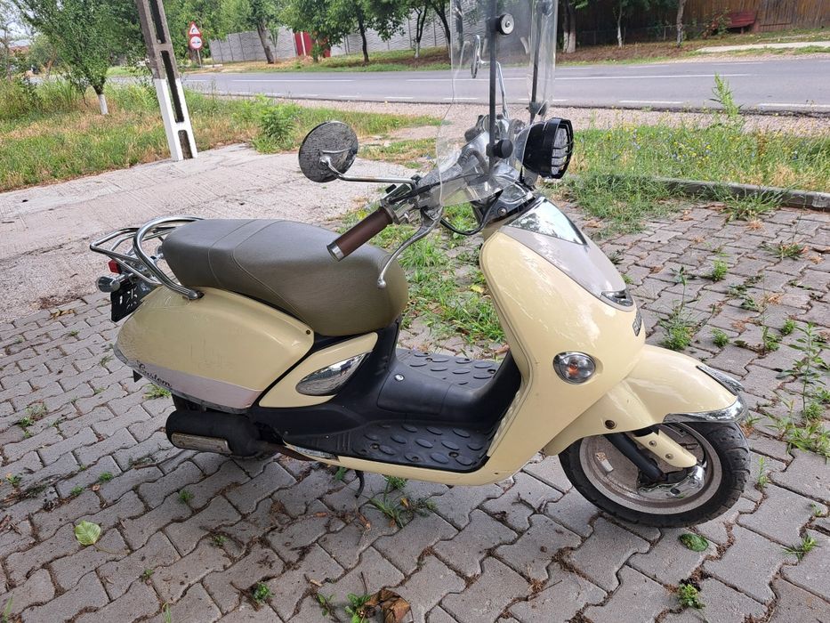 Scuter 50cm3 fara carnet