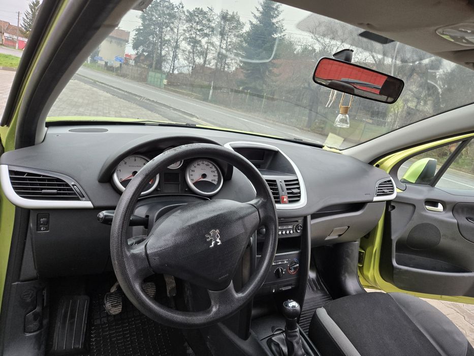 Peugeot 207 an 2008