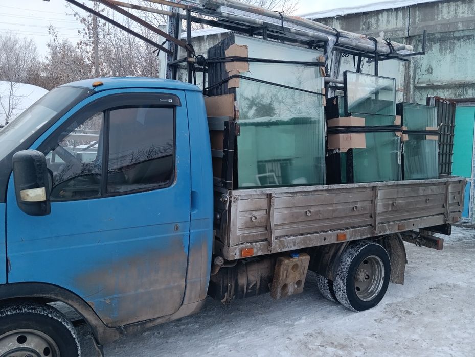 Газель  пирамида, доставка окон, стекла