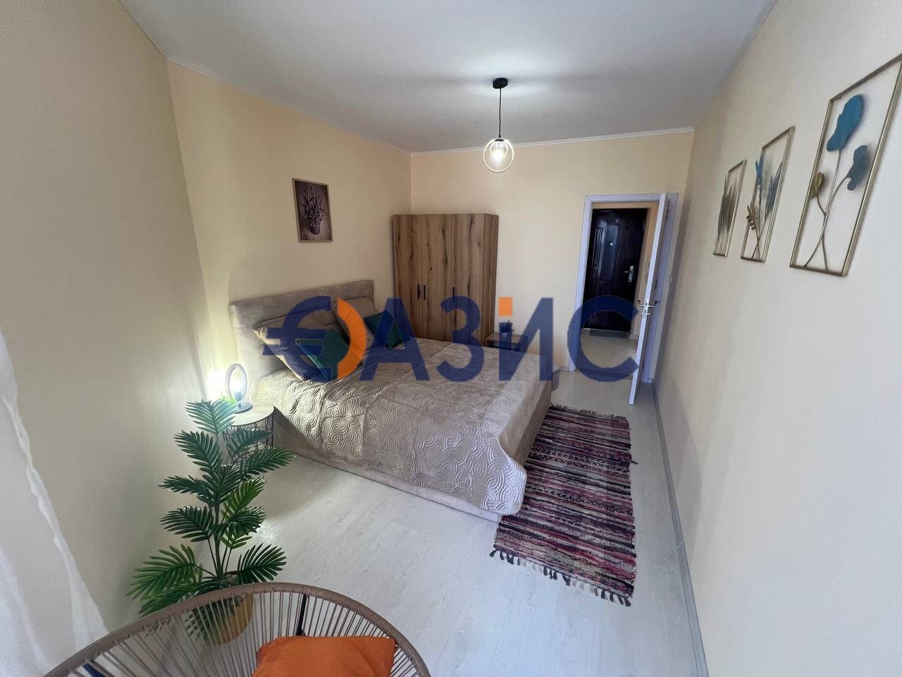 Продава се Двустаен апартамент в к.к. Слънчев бряг - 72 кв.м за 1042 €/кв.м - Снимка #12