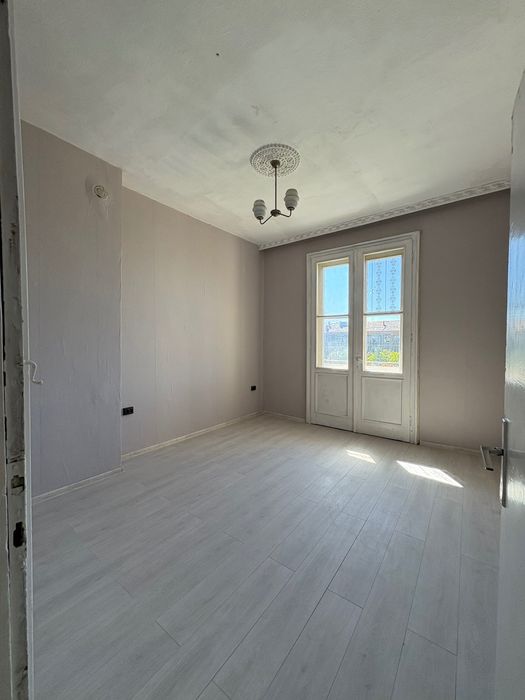 Продава се Двустаен апартамент в Димитровград - 52 кв.м за 667 €/кв.м - Снимка #3