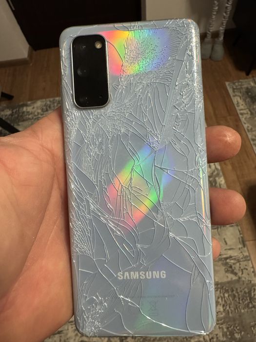 Samsung s20 de piese.