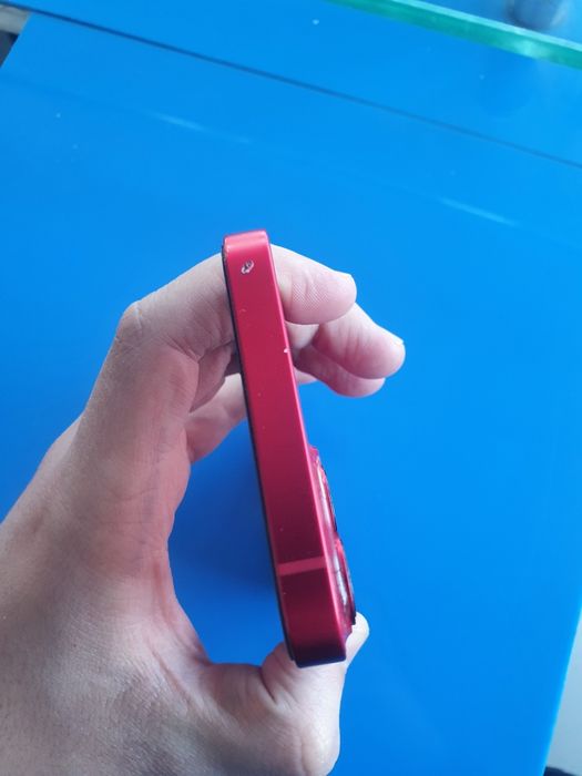 Iphone 13 red 83%yomks 256gb