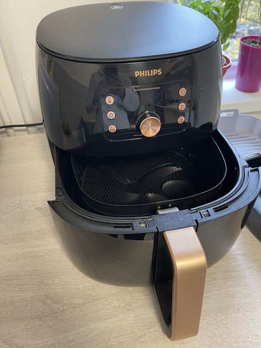 Philips Airfryer XXL 7,3litri/1.4kg