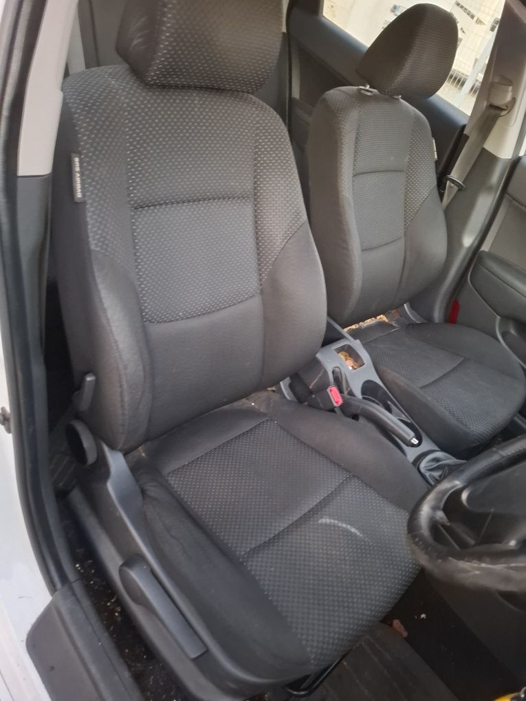 Hyundai i30 2011 На части