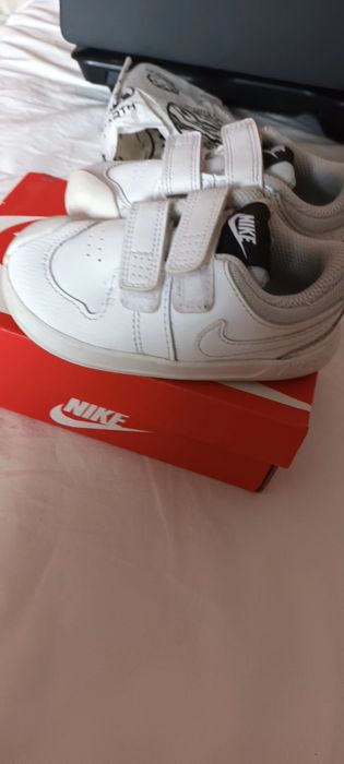 Nike piele albi marimea 22