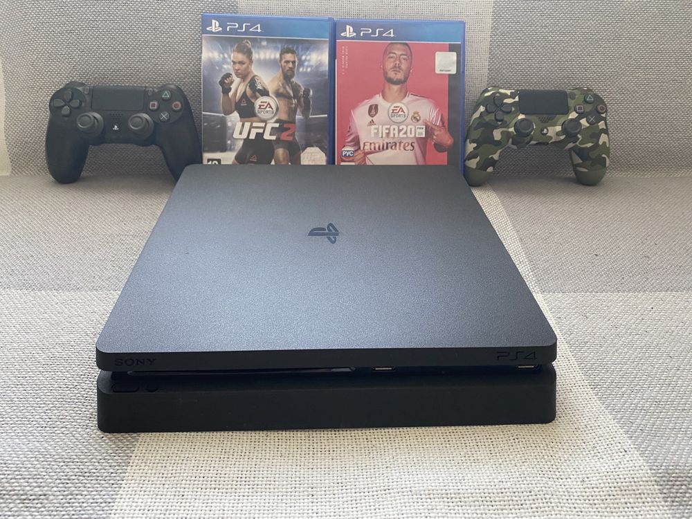 Продам Sony PlayStation 4 slim