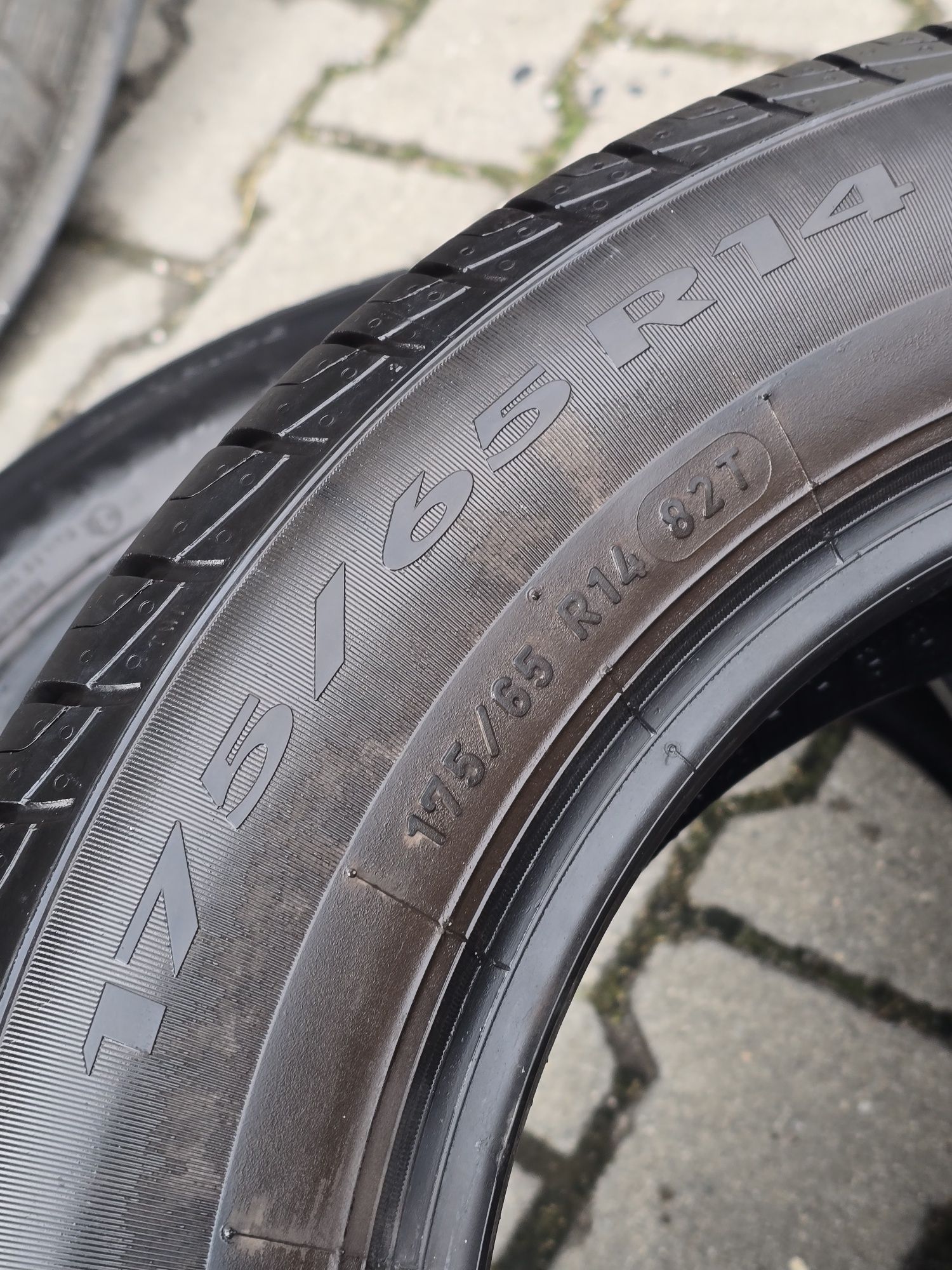175 65 14 Pirelli