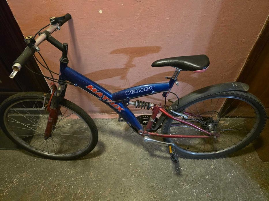 Bicicletă second-hand în stare bună