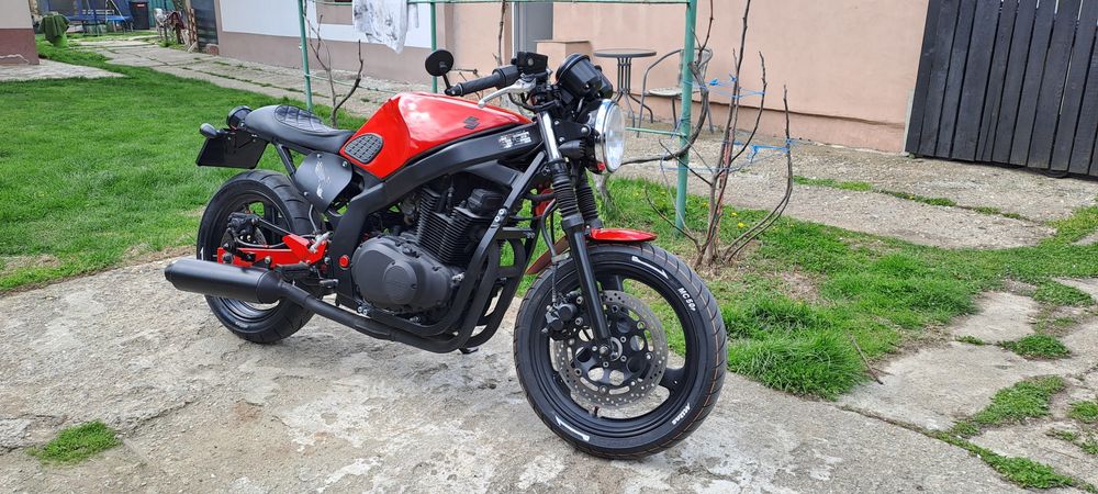Suzuki GS 500 caffe racer