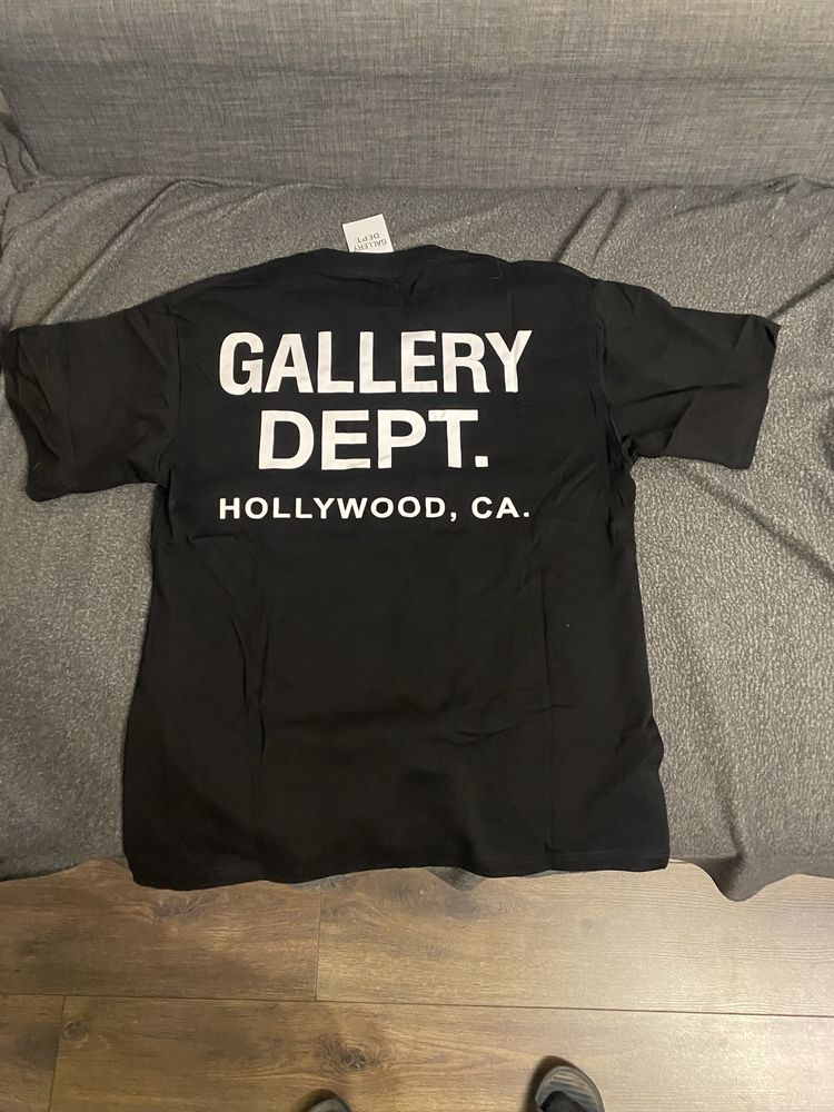 Gallery dept тениска