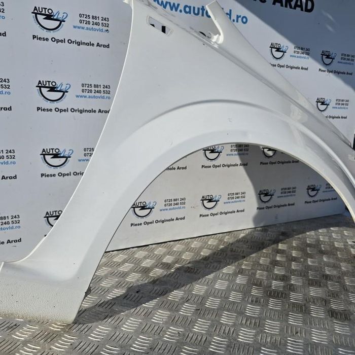 Aripa fata dreapta Opel Zafira B Facelift