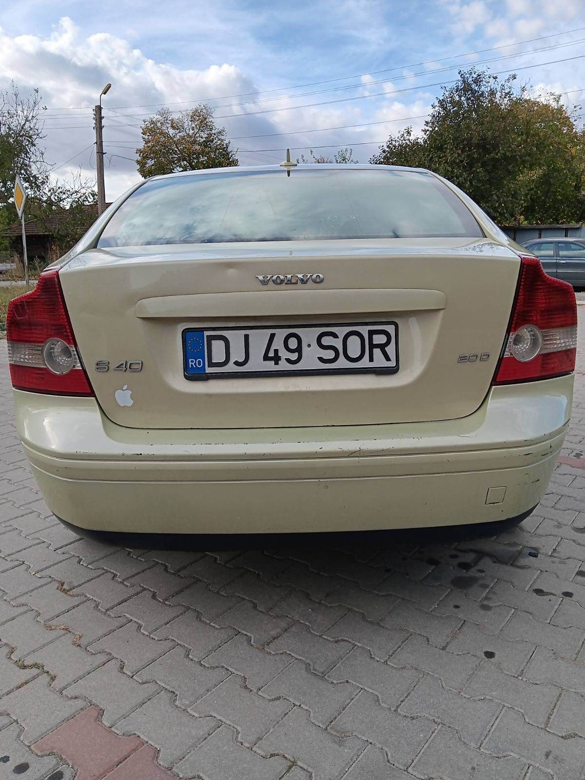 Volvo S40 II 2.0 D TDI 136к.с. на части