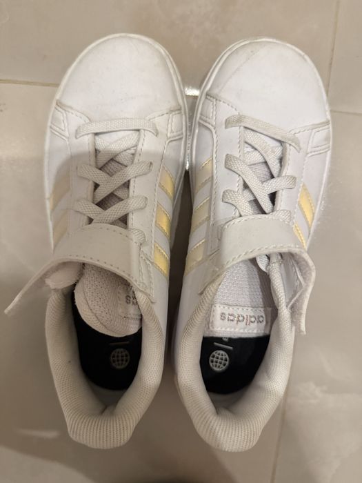 Маратонки Adidas