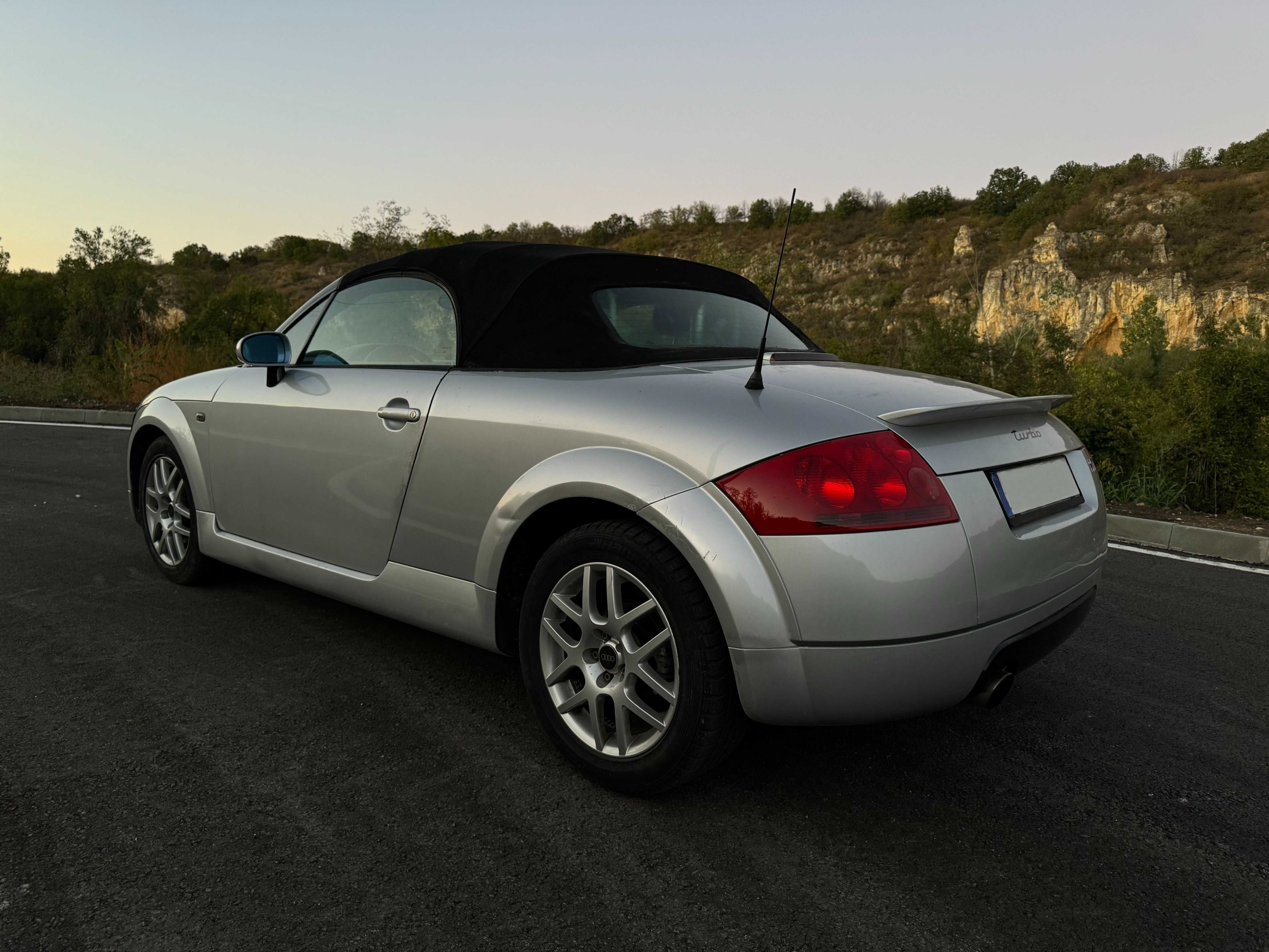 Audi TT Roadster 1.8T СПЕШНО