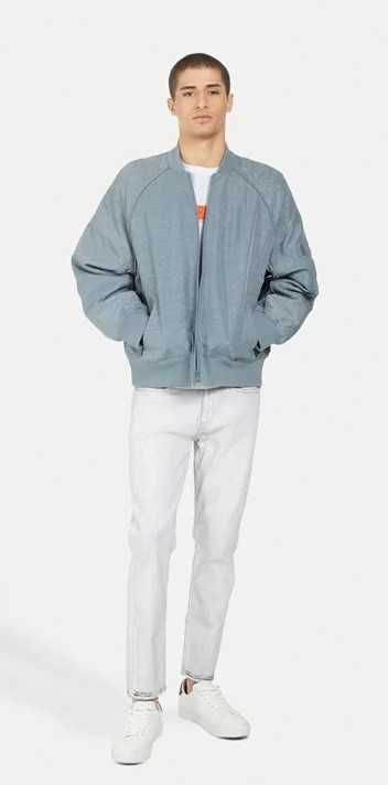 НОВО Пролетно яке тип бомбер Calvin Klein, размер M, Oversize
