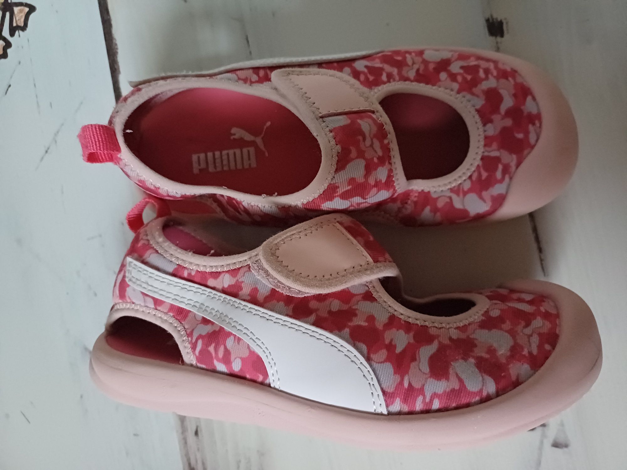 Затворени Сандали / Пантофи Puma Aquacat 29 момиче