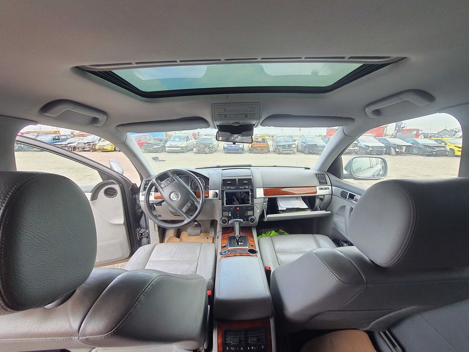 На части! VW Touareg 3.0 TDI