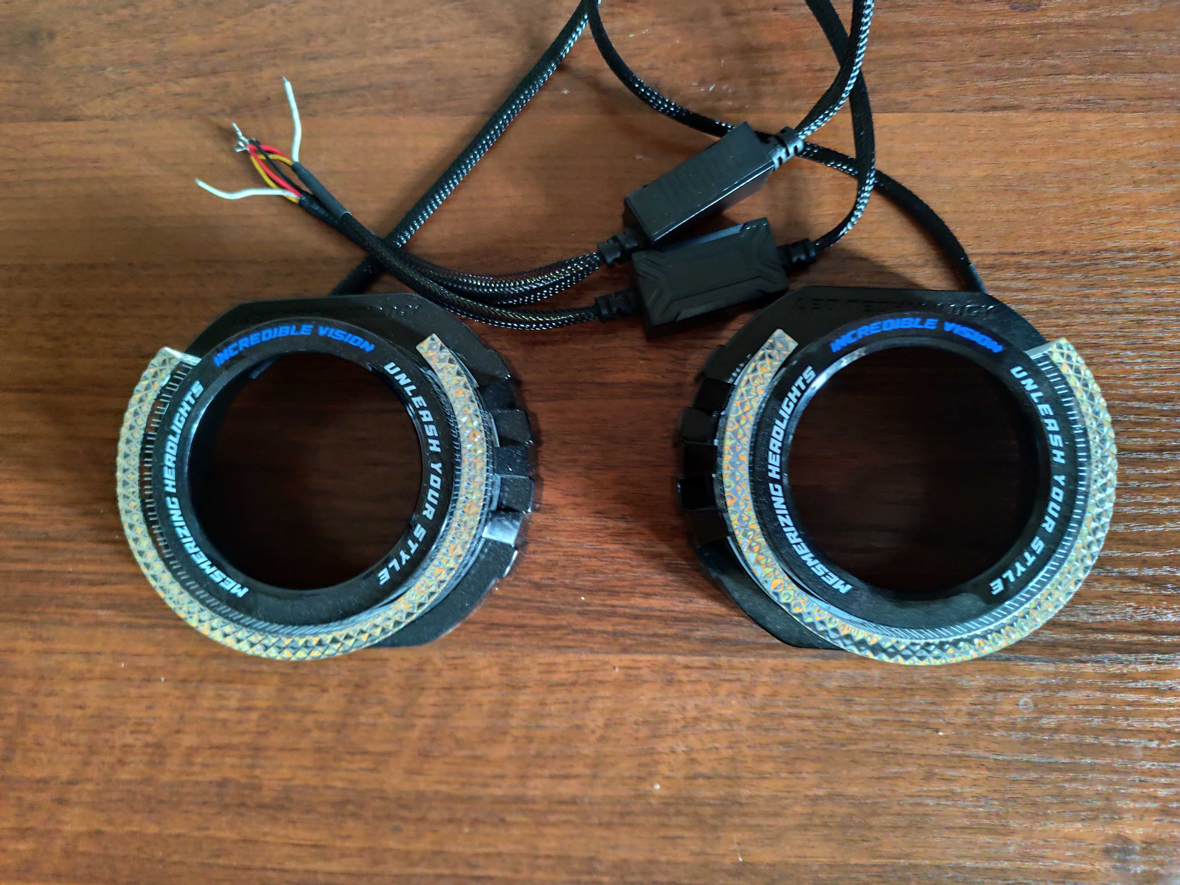 Маски LED двухцветные +RGB bluetooth для линз 3 дюйма