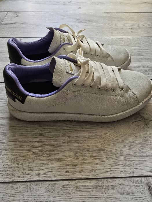 Vand tenesi Gas casual