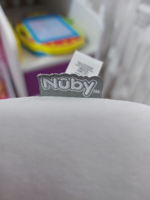 Perna bebelusi "tummy time"