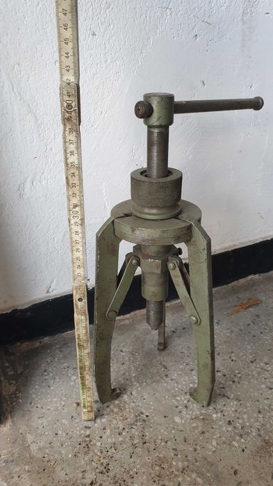 Скоба за лагери - с три рамена