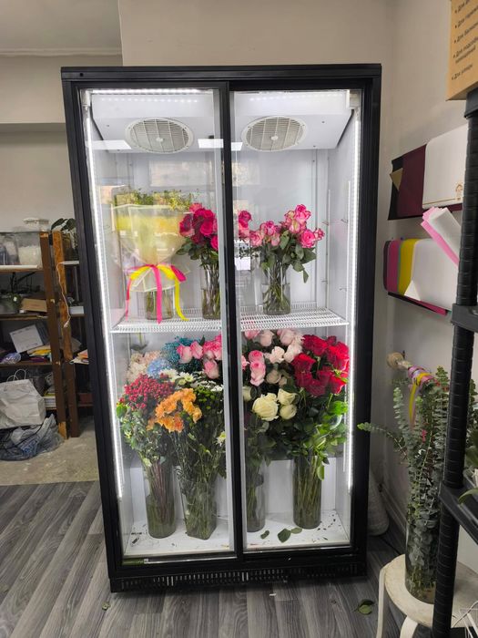 Витринные холодильники, ветринные, витражные холодильники для цветов