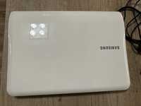 Лаптоп Samsung SF310